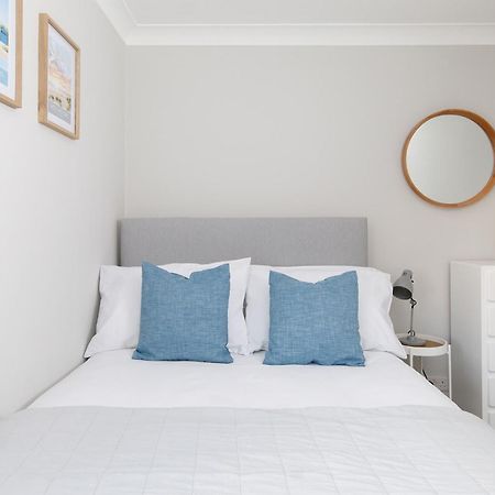 Little Blue By The Butler Collection Apartment Chichester Ngoại thất bức ảnh