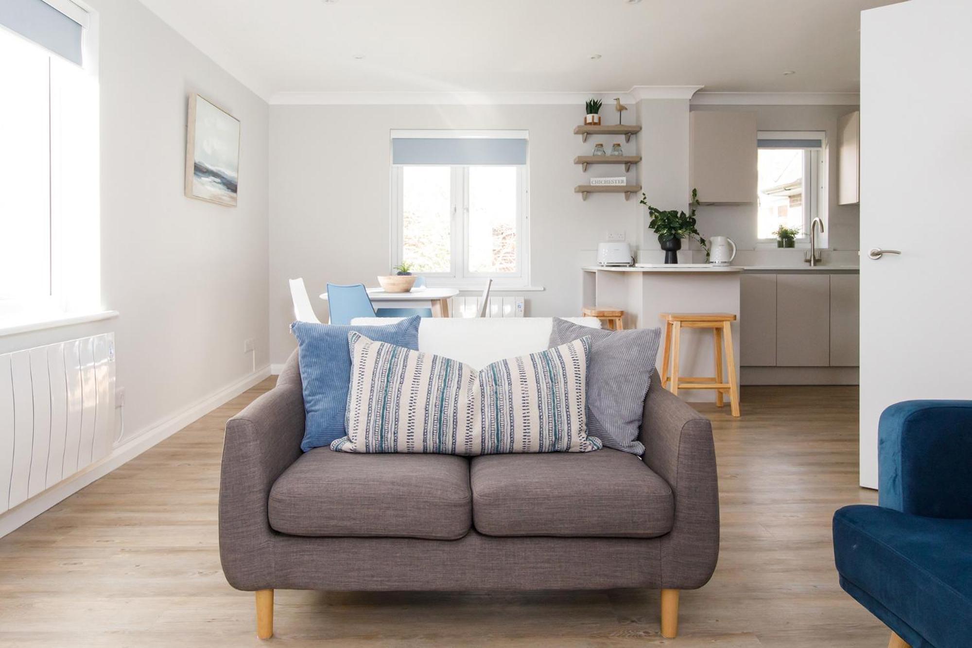 Little Blue By The Butler Collection Apartment Chichester Ngoại thất bức ảnh